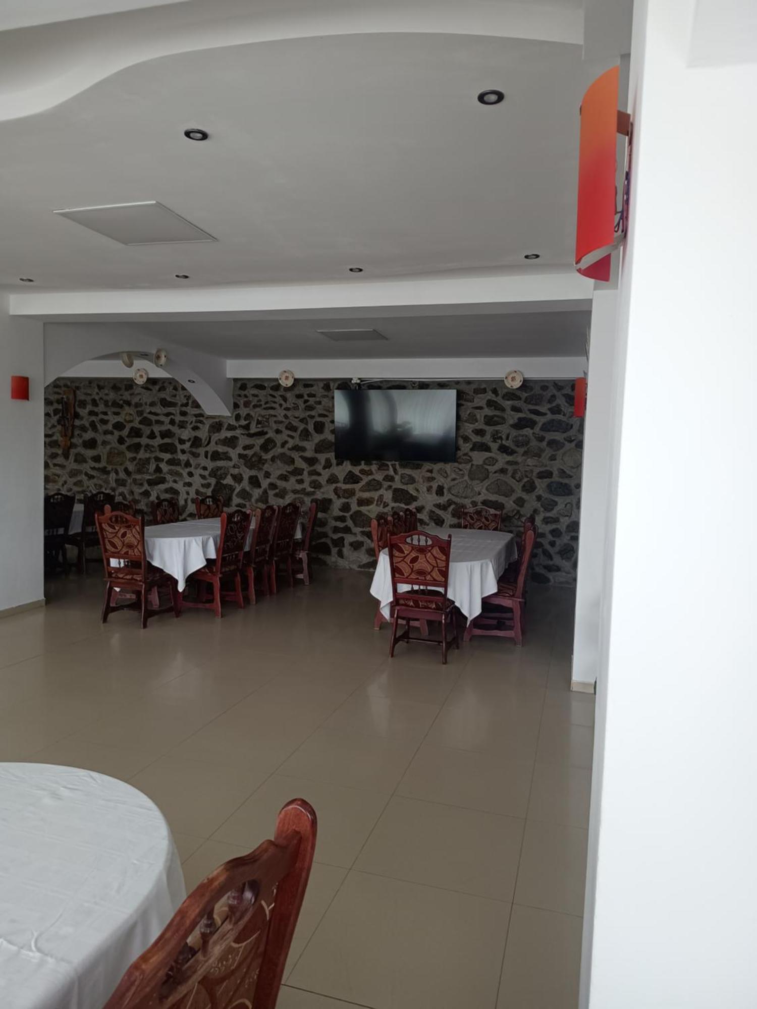 Pensiunea In Poiana Glod  Buitenkant foto